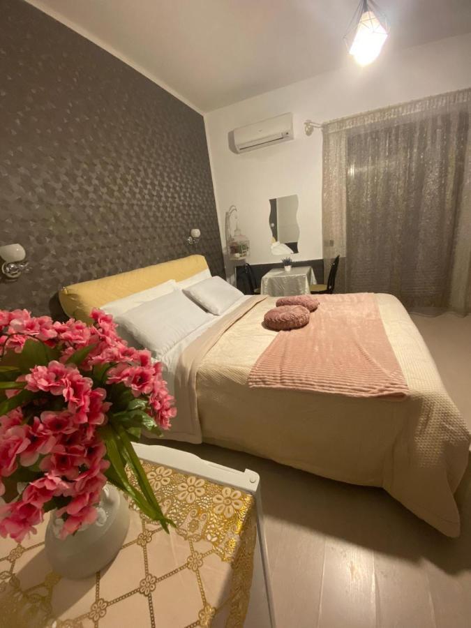 Villa Nancy Rooms Cimitile-Nola Zewnętrze zdjęcie